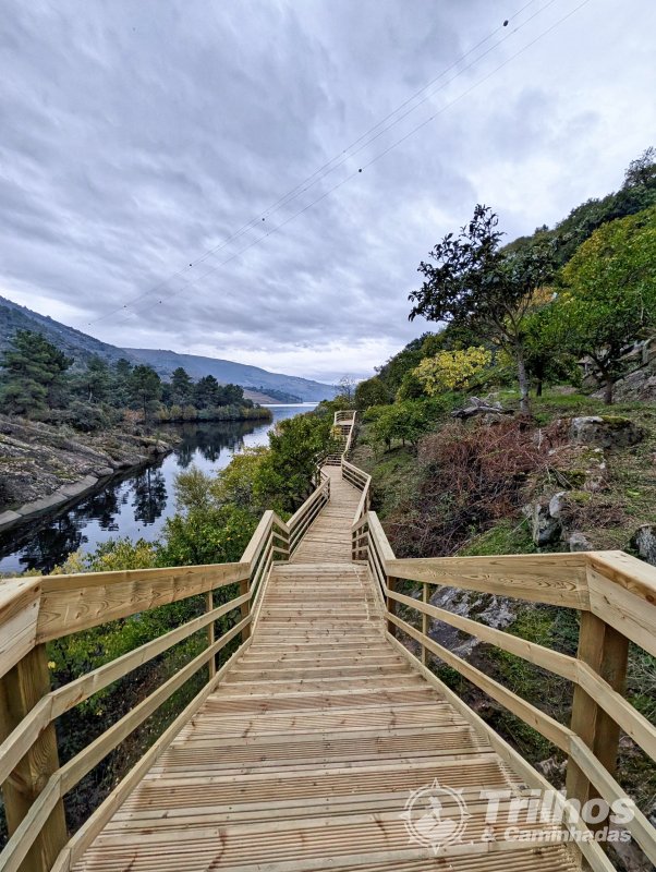 Passadi�os da Ribeira de S�o Mamede de Ribatua - Circular ( curto )