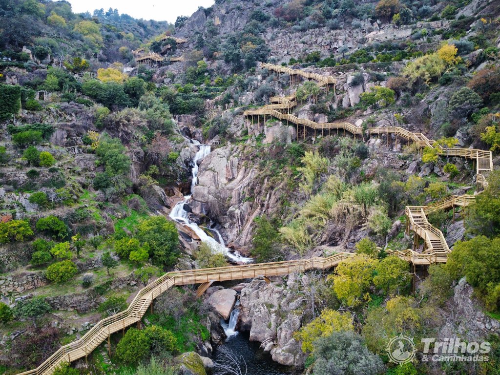 Passadi�os da Ribeira de S�o Mamede de Ribatua - Circular ( longo )